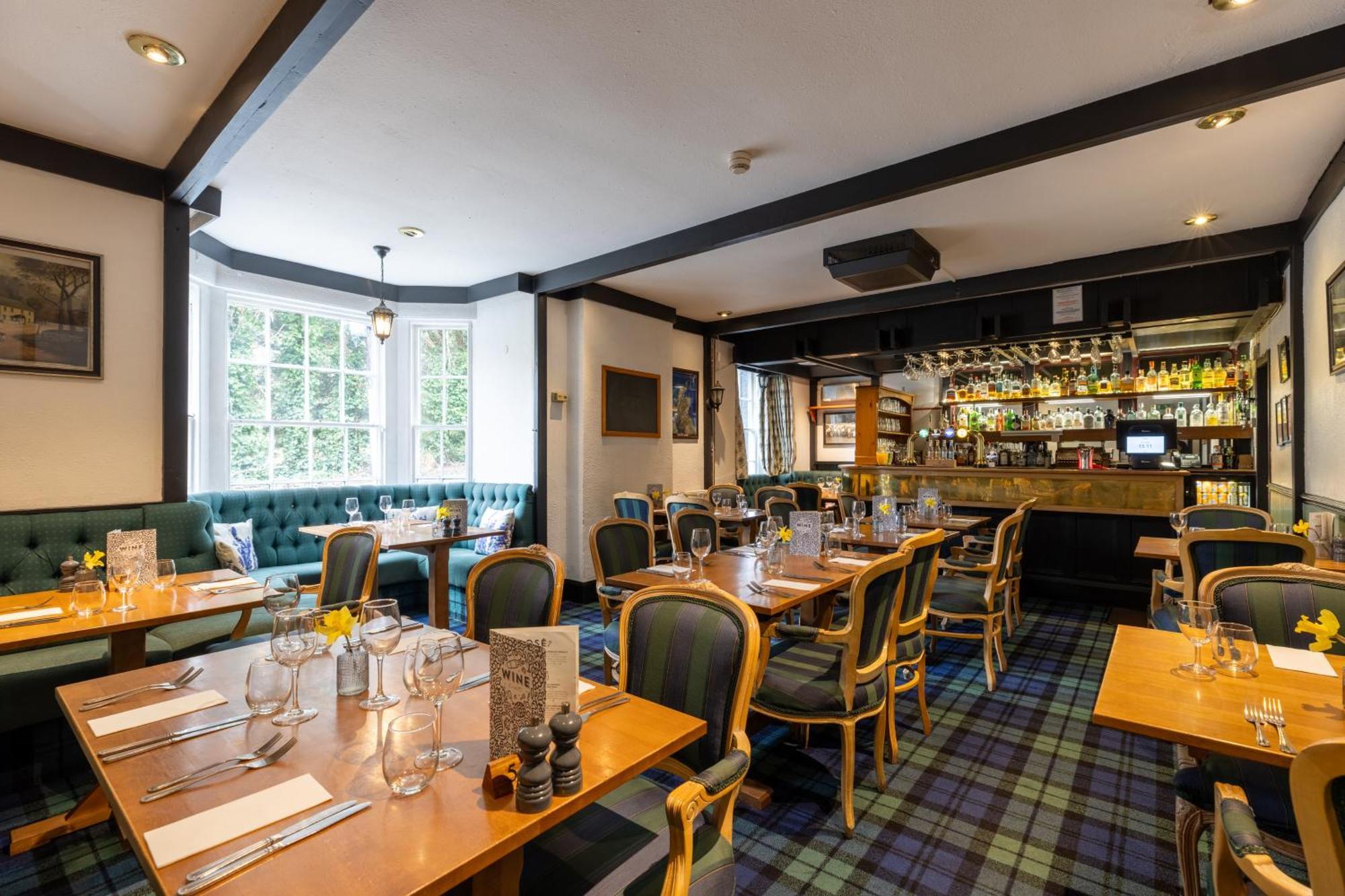 The Bein & Restaurant Estalagem Glenfarg