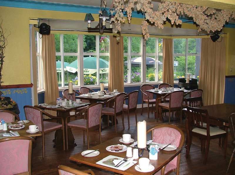 The Bein & Restaurant Glenfarg
